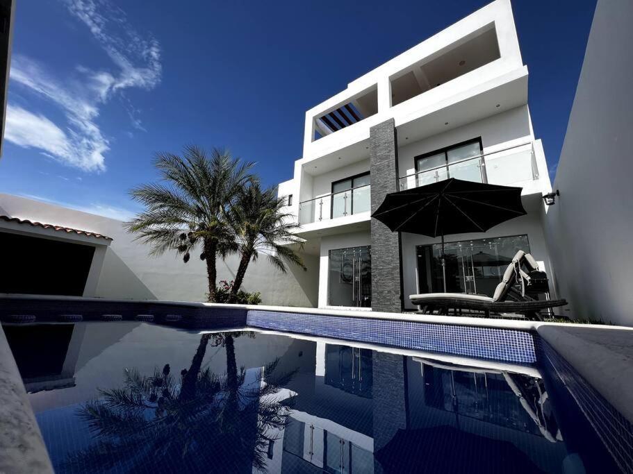 Casa Lua Tequesquitengo. Alberca, Jacuzzi Y Roof エクステリア 写真